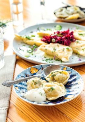  Pelmeni: Een overheerlijke eksplosie van vlees en kruiden uit de koude hand van Omsk!