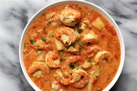 Moqueca de Camarão: Een explosie van tropische smaken en een ode aan de zee!